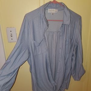 ■ 4/20$$!!■ Fake-Jean style blouse.